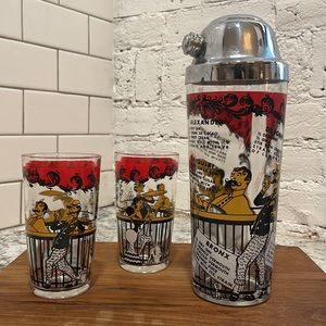Vintage 1950’s Hazel-Atlas “Ragtime” Cocktail Shaker and 7 bar glass set.